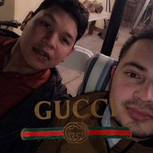 Meet your Posher, Hector manuel